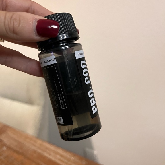 Studio Pro Scent Diffuser - Black - Picture 5 of 5